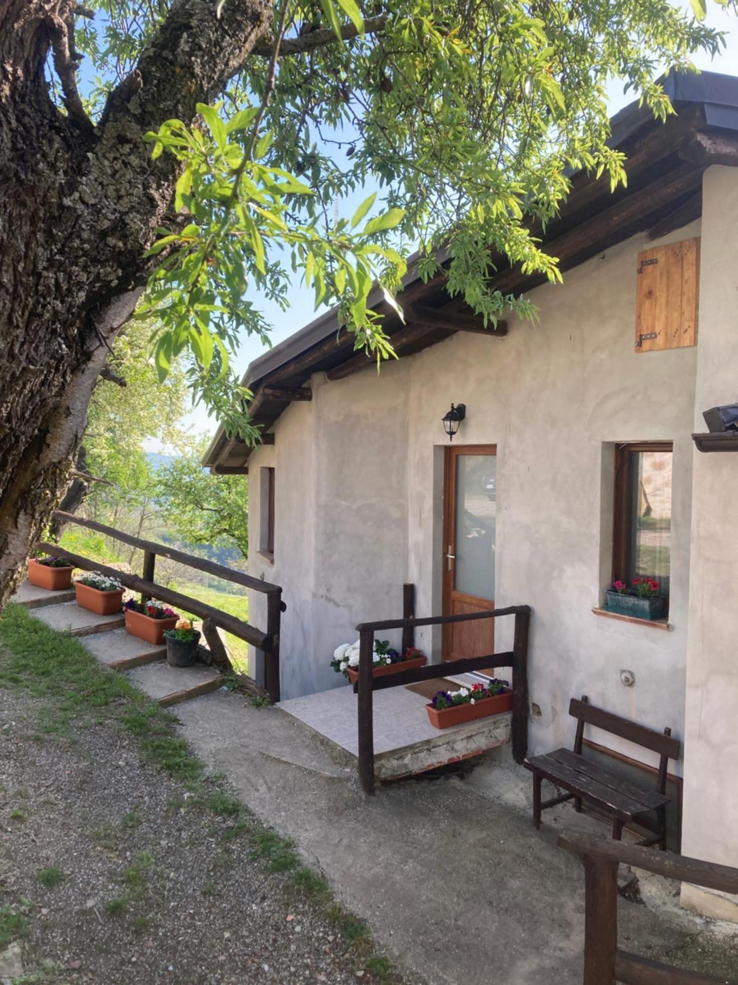 Casa Nella Natura A Bobbio Ngoại thất bức ảnh